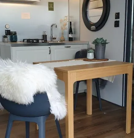 Otter Easy Houseboats, Comfortklasse M Huisboot Hausboot *